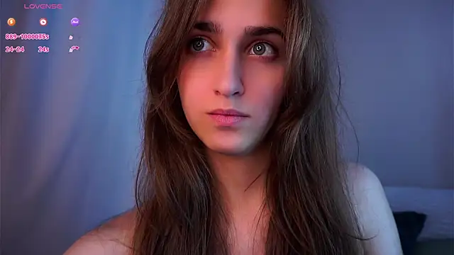 Živý XXX chat ClarineCasebolt