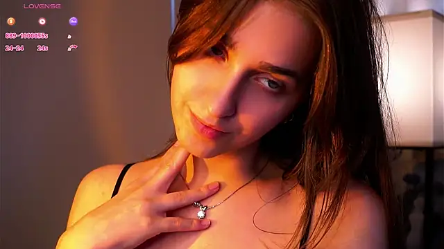 ClarineCasebolt Chat XXX in diretta