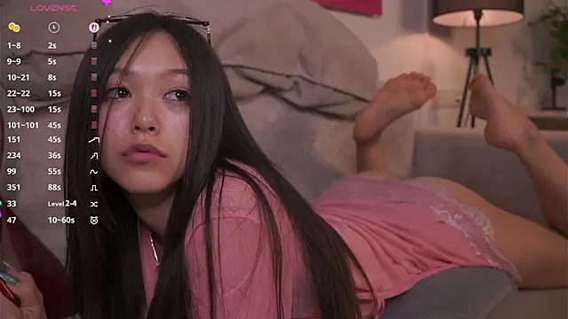 JanelBitther Chat XXX live