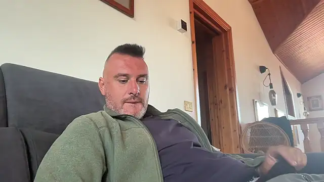 Show modela marcovik1 na web-kameri