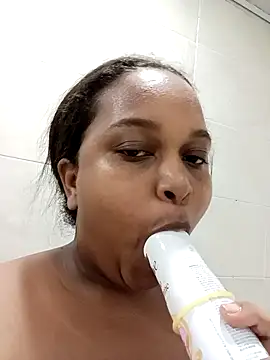 PerlaCurvasgrandes – Kamerová šou