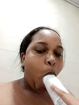 PerlaCurvasgrandes – Kamerová šou