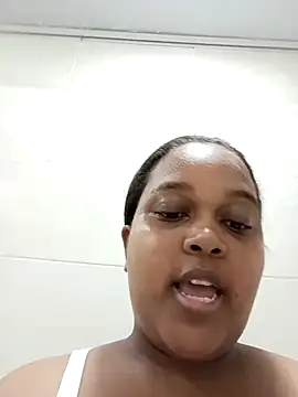 PerlaCurvasgrandesn Live chat-huone