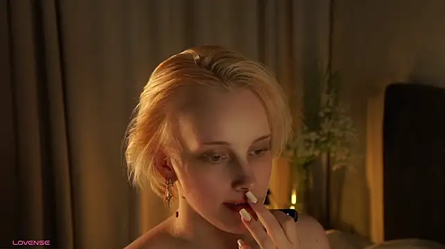 צ'אט XXX בשידור חי של KirstinMcgeady