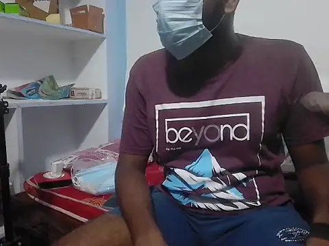 Tinku_1324 Show Webcam