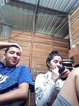 Pokazy przed kamerką – Mia_axelll