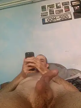 Show modela zozo971008 na web-kameri