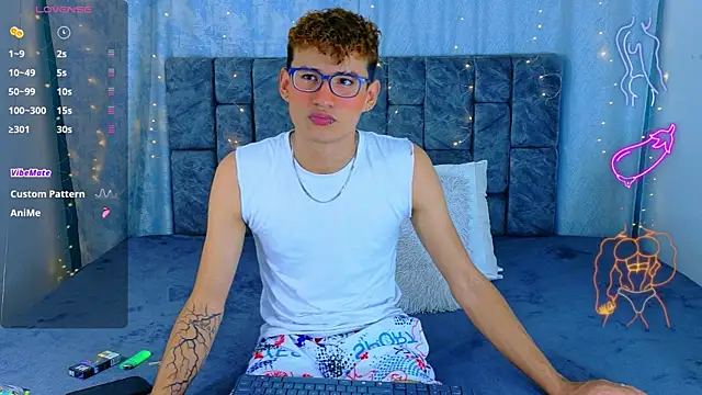 NicolasTorrez Adlı Modelin Canlı XXX Sohbeti