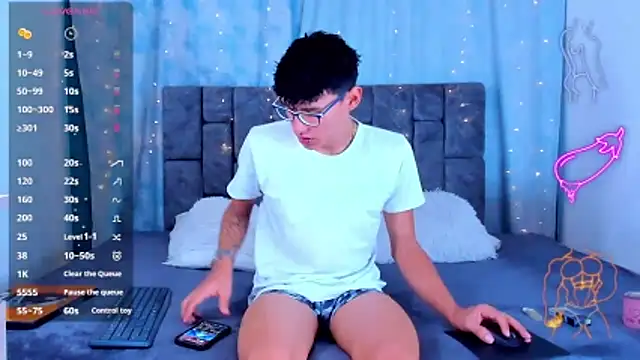 NicolasTorrez 网络视讯表演