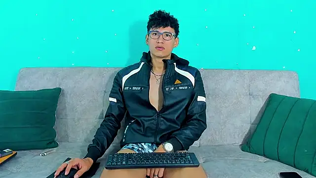 NicolasTorrez Webcam show