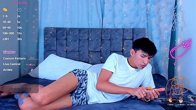 NicolasTorrez Webcam Show