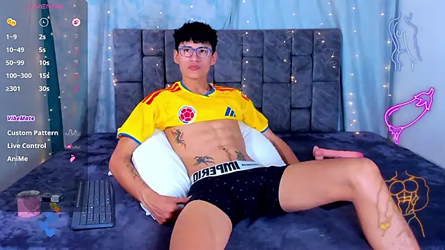 Show de NicolasTorrez na webcam
