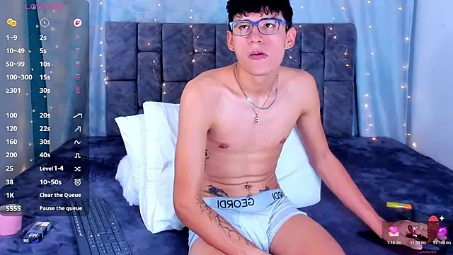 NicolasTorrez Pertunjukan Webcam