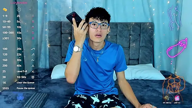 NicolasTorrez Show Webcam