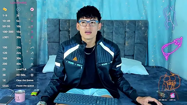 NicolasTorrez Show Webcam