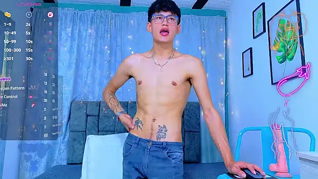 NicolasTorrez Show Webcam