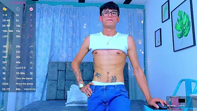 NicolasTorrez Adlı Modelin Web Kamerası Şovu
