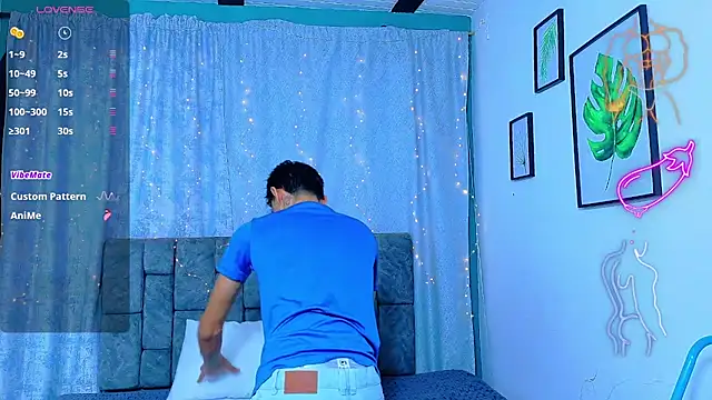 NicolasTorrez webcam show