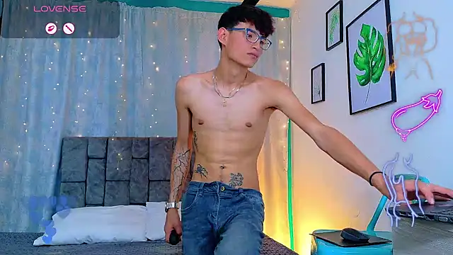 NicolasTorrez Show Webcam