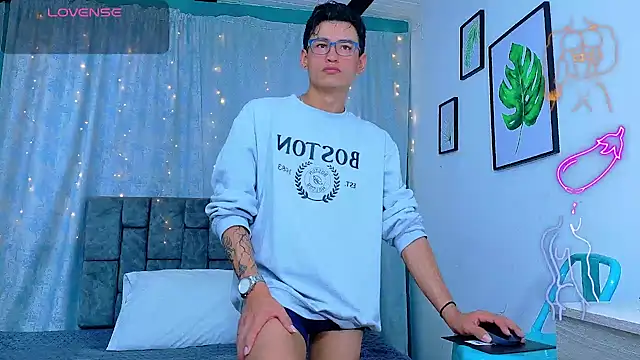 NicolasTorrez 在線直播表演