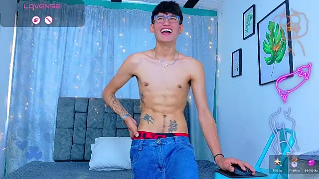 NicolasTorrez Webcamshow