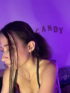 candy_deluxe Adlı Modelin Canlı XXX Sohbeti