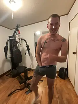 beau_93 Show in webcam