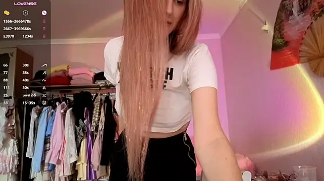 MelissaZaria Show in webcam
