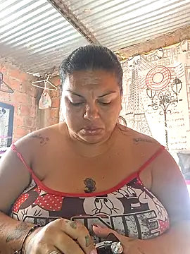 Juli_grandestetas ওয়েবক্যাম শো