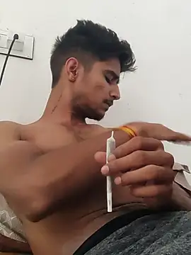 Show modela kaushikhotty na web-kameri