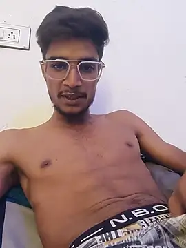 kaushikhotty Adlı Modelin Web Kamerası Şovu