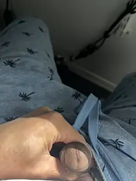 awesomemilkss Webcam show