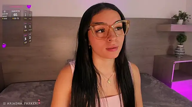 ariana__parker: онлайн-секс-чат