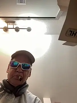 Tate321 webkamerás műsora