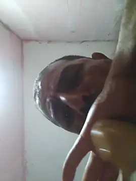 cobrosdepagos Adlı Modelin Canlı XXX Sohbeti