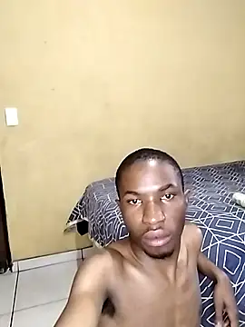 Breezyvikky webcam show