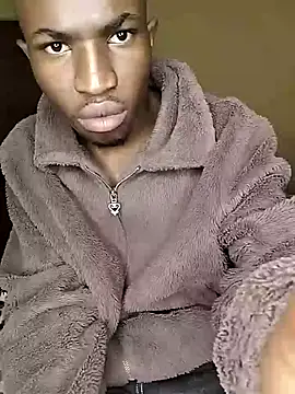 Breezyvikky Webcam Show
