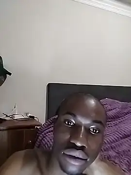 Breezyvikky 网络视讯表演