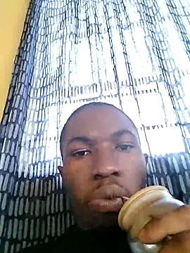 Breezyvikky Webcam-Show