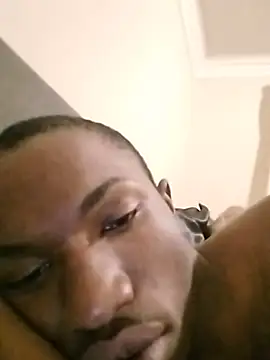 Breezyvikky Pertunjukan Webcam