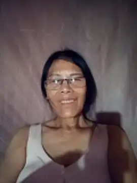 Živá chatovací místnost toyo_668
