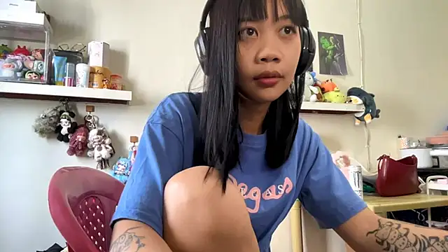 GloryKulikowski Adlı Modelin Canlı Sohbet Odası