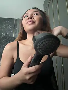Alittleasiangirl Webcamshow