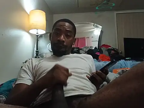 stressrliver88 Show in webcam