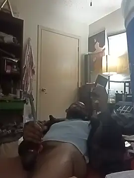 stressrliver88 Show in webcam