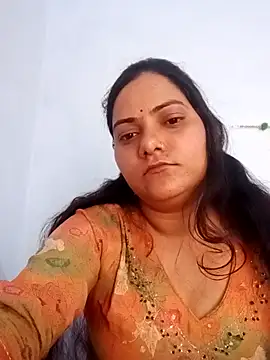 ห้องแชทสดของ Anushka_Singh0