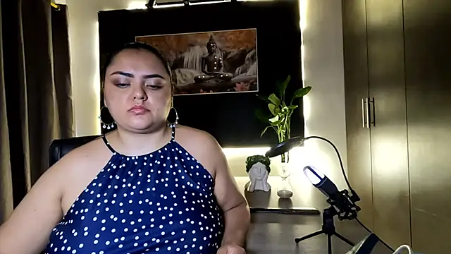 AzaraOnyx's Webcam Show