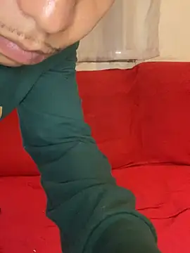 Bully-BoyRJ Show in webcam