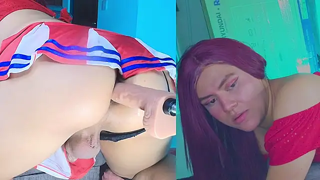 Show modela Azul__poppi_ na web-kameri