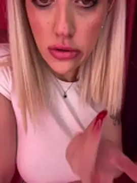 Alessia-Bloom's Webcam Show